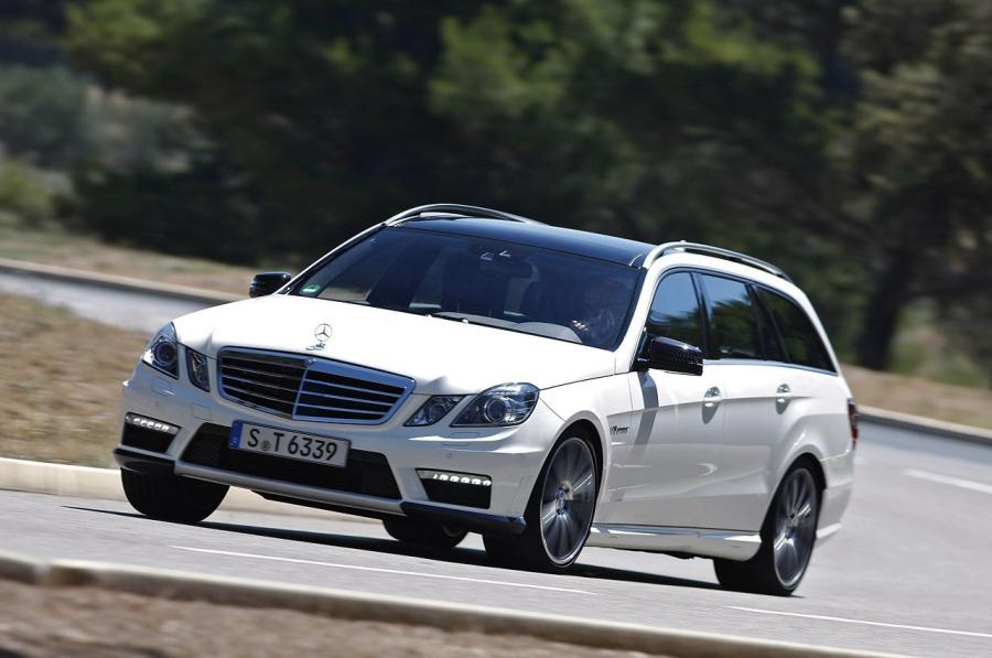  Mercedes-Benz E63 AMG Wagon 2012 года  (фото 20 из 43)
